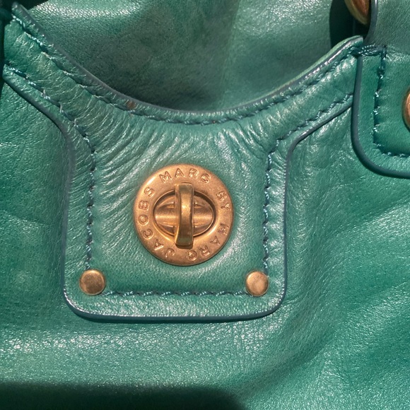 Marc by Marc Jacobs handbag - Picture 2 of 6